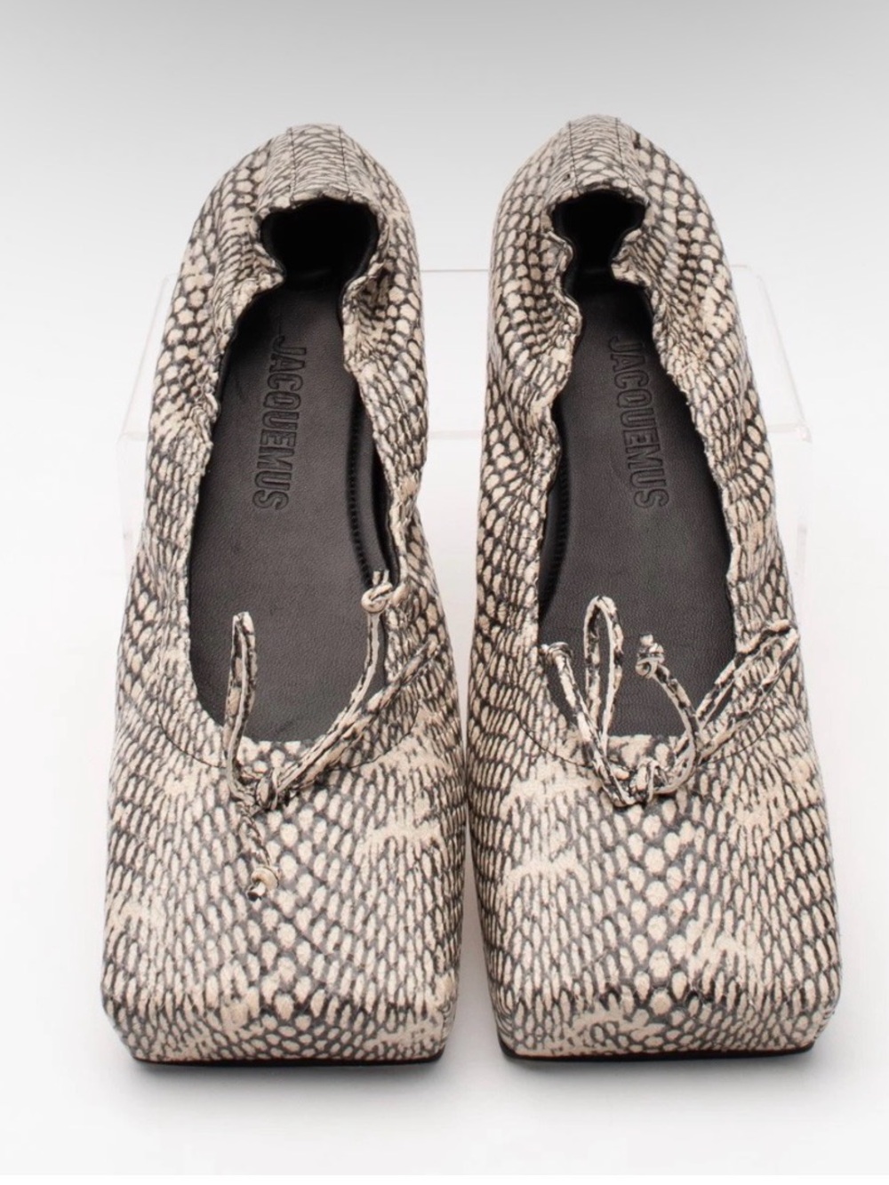 $790 JACQUEMUS Ballet Flats
US9 EU39 UK6 Snakeskin Print Made
in Italy